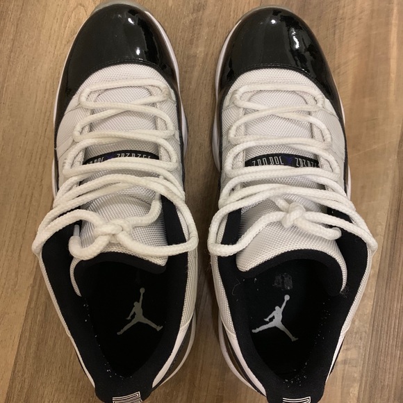 jordan 11 concord resell price